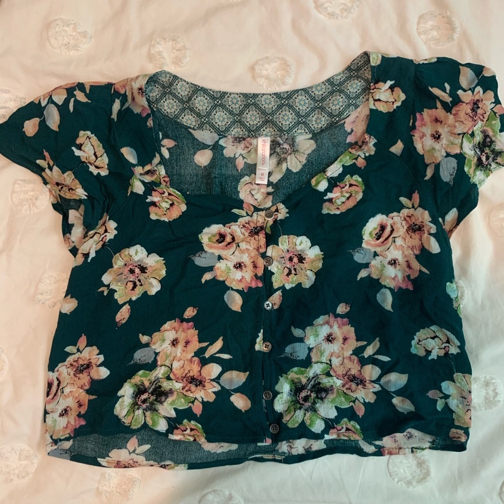 Floral crop top